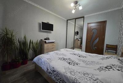 Apartament cu 2 camere decomandat în Buziașului