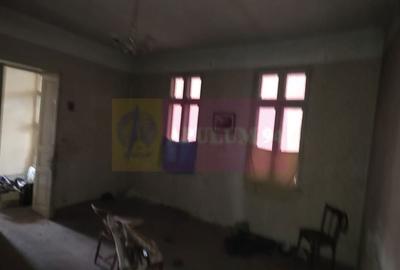 Apartament cu 6 camere în Central - 8