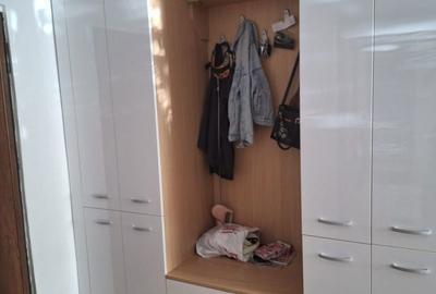 Apartament cu 2 camere semidecomandat în Central - 1