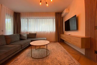 Apartament cu 2 camere semidecomandat, mobilat în Băneasa