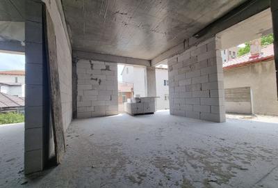 Apartament cu 3 camere decomandat în Faleza Nord - 3