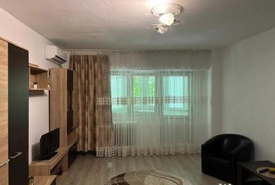 Garsonieră în Apărătorii Patriei - 4