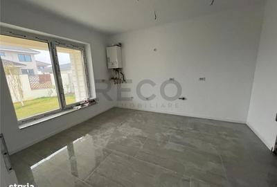Casă cu 4 camere în Rontău - 15