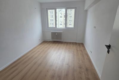 Apartament cu 2 camere decomandat în Dristor