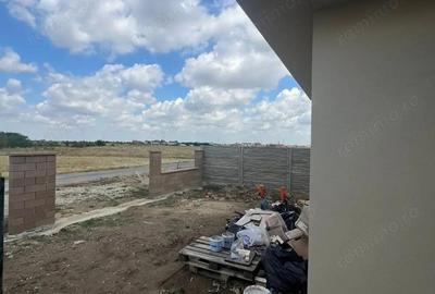 Casă cu 2 camere în Moșnița Nouă - 1