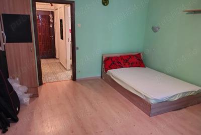 Garsonieră decomandată în Titan - 4