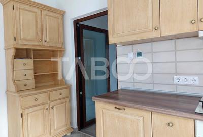 Casă cu 2 camere decomandat cu Canalizare în Cisnădioara - 4