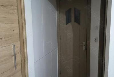 Apartament de vanzare 2 camere - Pia?a Progresul - 9