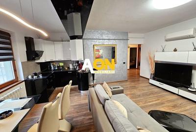 Apartament cu 3 camere decomandat în Ampoi 3