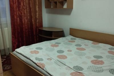 De închiriat – Apartament 2 camere, Centru - 5