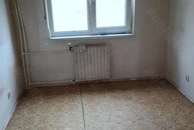Vand apartament cu 3 camere oradea - 3