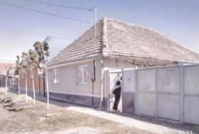 Casă cu Teren 740 Mp în Central - 10