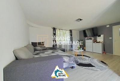 Casă cu 4 camere cu Teren 1360 Mp în Aluniș - 3