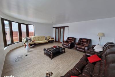 Casă cu 3 camere în Crețești - 1