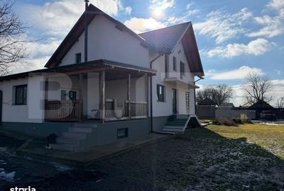 Casă cu 4 camere în Sfântu Ilie - 11