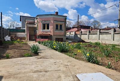 Casă individuală cu 2 camere cu Teren 350 Mp în Rahova - 2