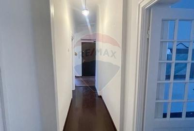 Apartament (in vila) de inchiriat in zona Capitale - 8