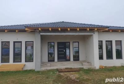 Casă cu 3 camere cu Teren 616 Mp în Moșnița Nouă - 2