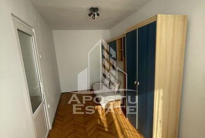 Apartament cu 2 camere, etaj intermediar, zona Sagului - 4