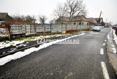 Casă individuală cu 3 camere cu Canalizare în Central - 3