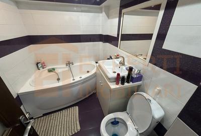 Apartament 3 camere de vanzare - zona Tomis II -Emag Constanta - 9