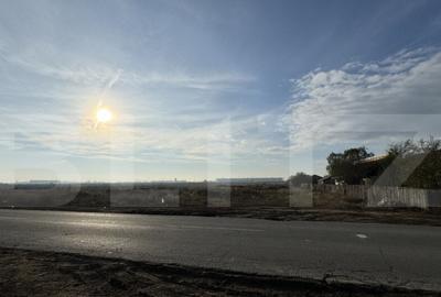 Teren IV 7.500 mp, toate utilita?ile la front de 25 m, zon - 3