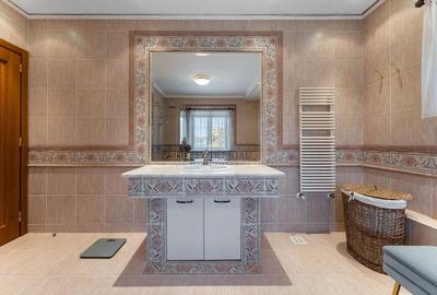 Vila exclusivista, 5 camere si piscina - Str.Erou Iancu Nicolae-Pipera - 20