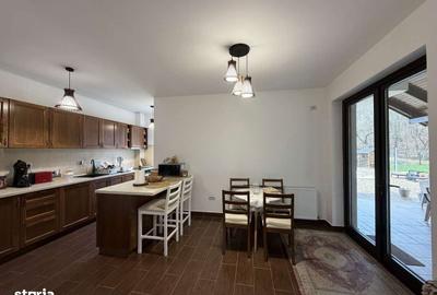 Casă cu 4 camere cu Teren 1625 Mp în Păuliș - 5