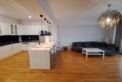 APARTAMENT 3 CAMERE LUX - LOC PARCARE - COMISION 0 - 10