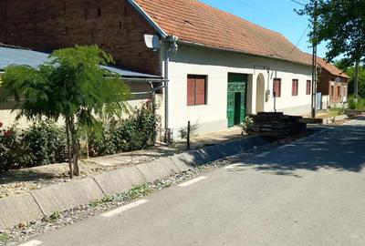Vanzare casa