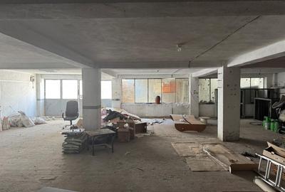 Spațiu comercial, de 1,000 mp, în Anda - 16