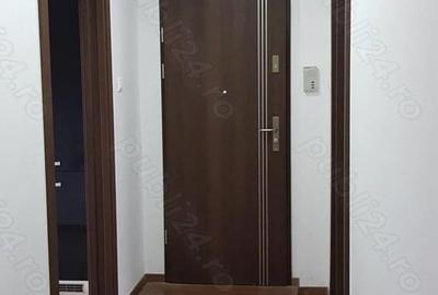 Apartament cu 4 camere decomandat în Central - 4