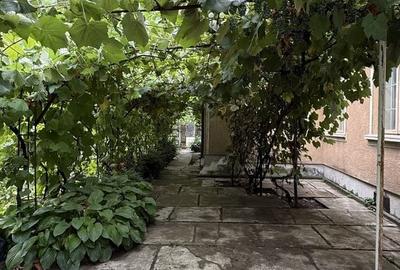 Casă individuală cu 5 camere cu Canalizare în Băneasa - 1