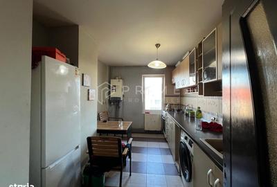 Apartament cu 4 camere în 7 Noiembrie - 2