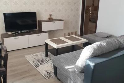 Apartament cu 3 camere semidecomandat în Tomis Plus