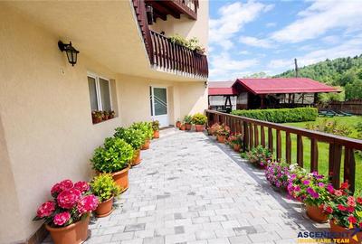 Casă cu 8 camere cu Teren 685 Mp în Exterior Est - 15