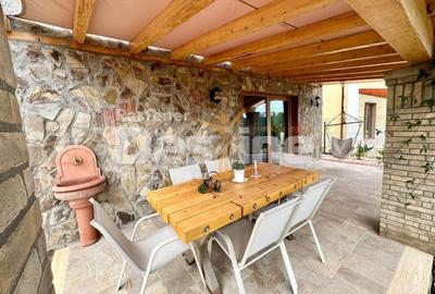 Casă individuală cu 4 camere cu Canalizare în Tractorul - 15