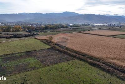 Teren de 460 mp, în Bartolomeu - 5
