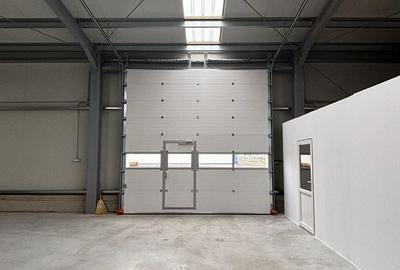 Spațiu comercial, de 590 mp, în Central - 5