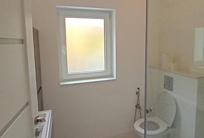 Casă cu 3 camere cu Teren 400 Mp în Apusului - 10