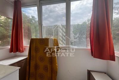 Apartament cu 2 camere,semidecomandat, etajul 1,centrala, zona Sagului - 6