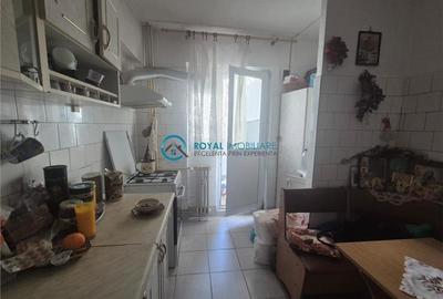 Apartament cu 2 camere decomandat, mobilat în P-ța Mihai Viteazu - 3