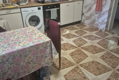 Casă cu 4 camere cu Teren 800 Mp în Giarmata
