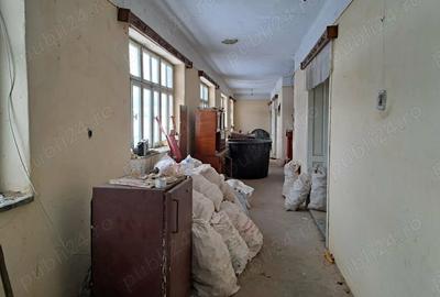 Vand casa in Comuna Domasnea - 1