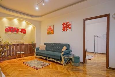 Apartament renovat si mobilat cu curte interioara Republicii pietonal - 5