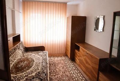 Apartament cu 4 camere decomandat în Central - 1