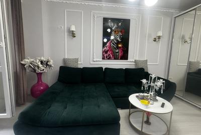 Vanzare apartament de 3 camere Militari - 2