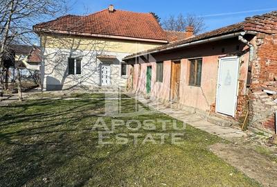 Casa individuala 3 camere, renovata, teren 305mp, situata in Ronat! - 13