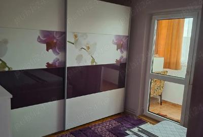 Apartament cu 3 camere decomandat în Girocului - 8