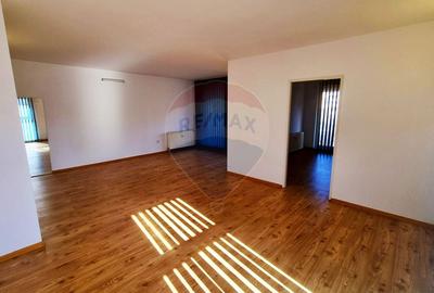 Spatiu de birouri luminos, 48 mp, in zona centrala - 1